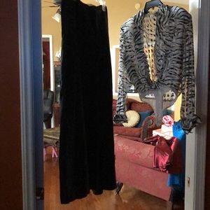 Black Cache skirt long length